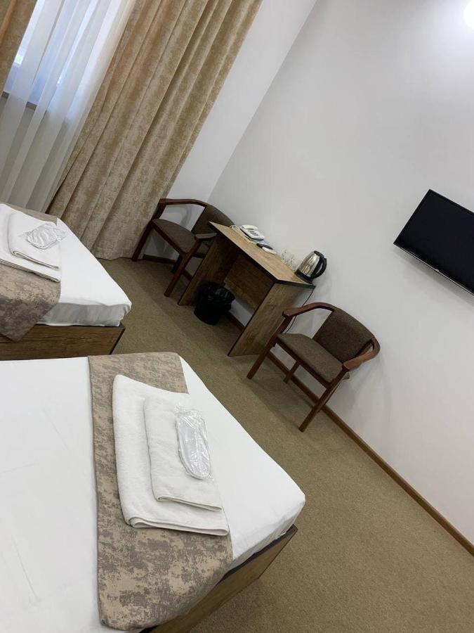 Art Rakat Hotel Tashkent Bagian luar foto
