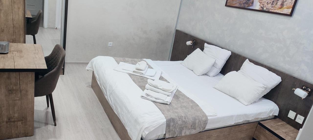 Art Rakat Hotel Tashkent Bagian luar foto