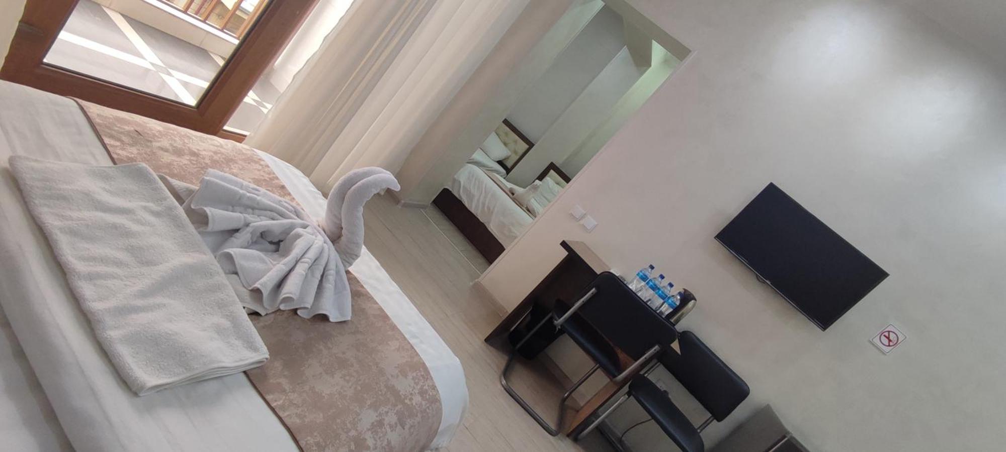 Art Rakat Hotel Tashkent Bagian luar foto